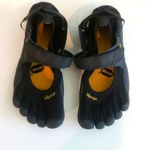 Vibram 5 Fingers KSO EVO Training Shoe